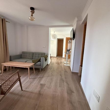 Appartement Edificio Amarillo En El Barrio à Alicante Extérieur photo
