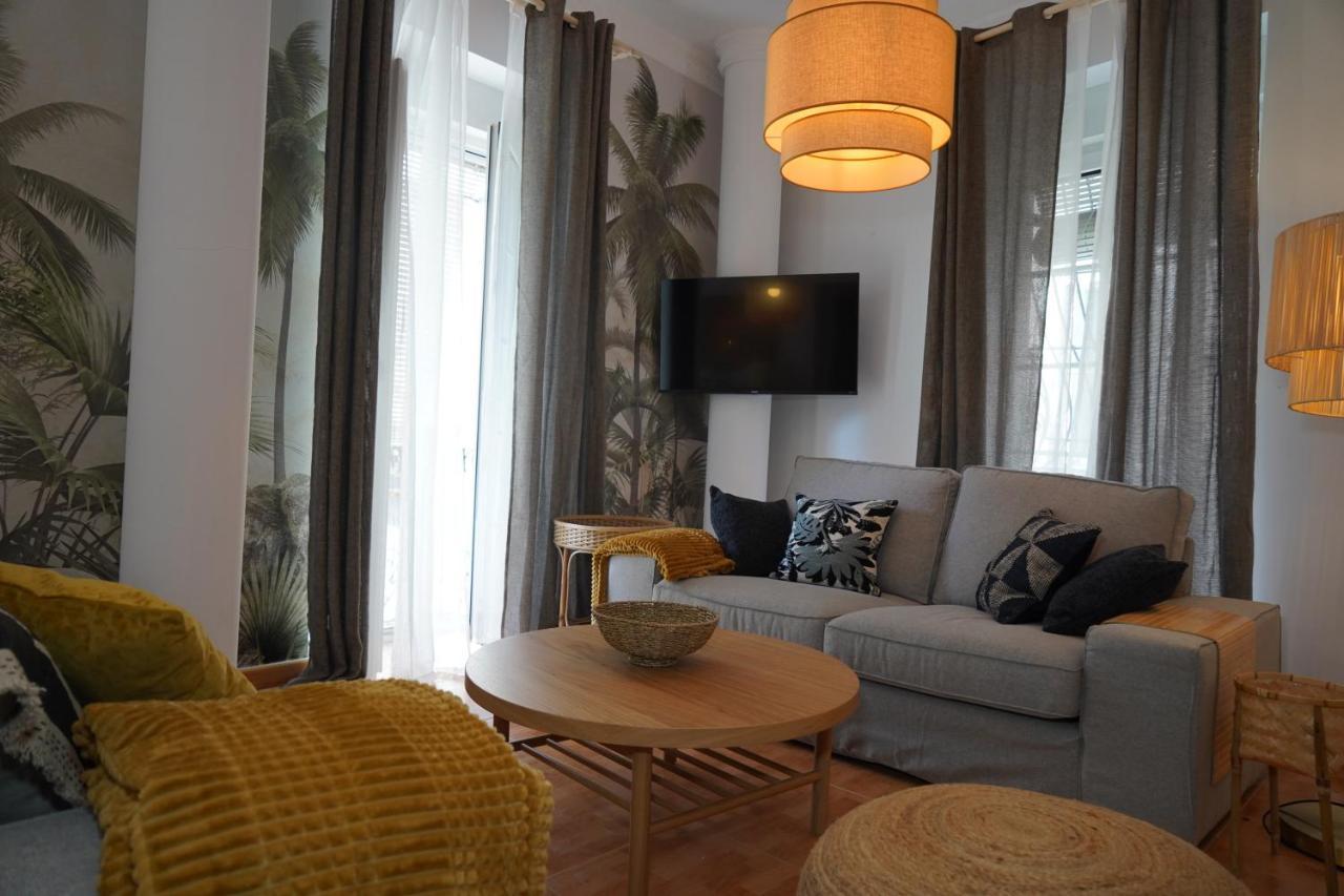Appartement Edificio Amarillo En El Barrio à Alicante Extérieur photo