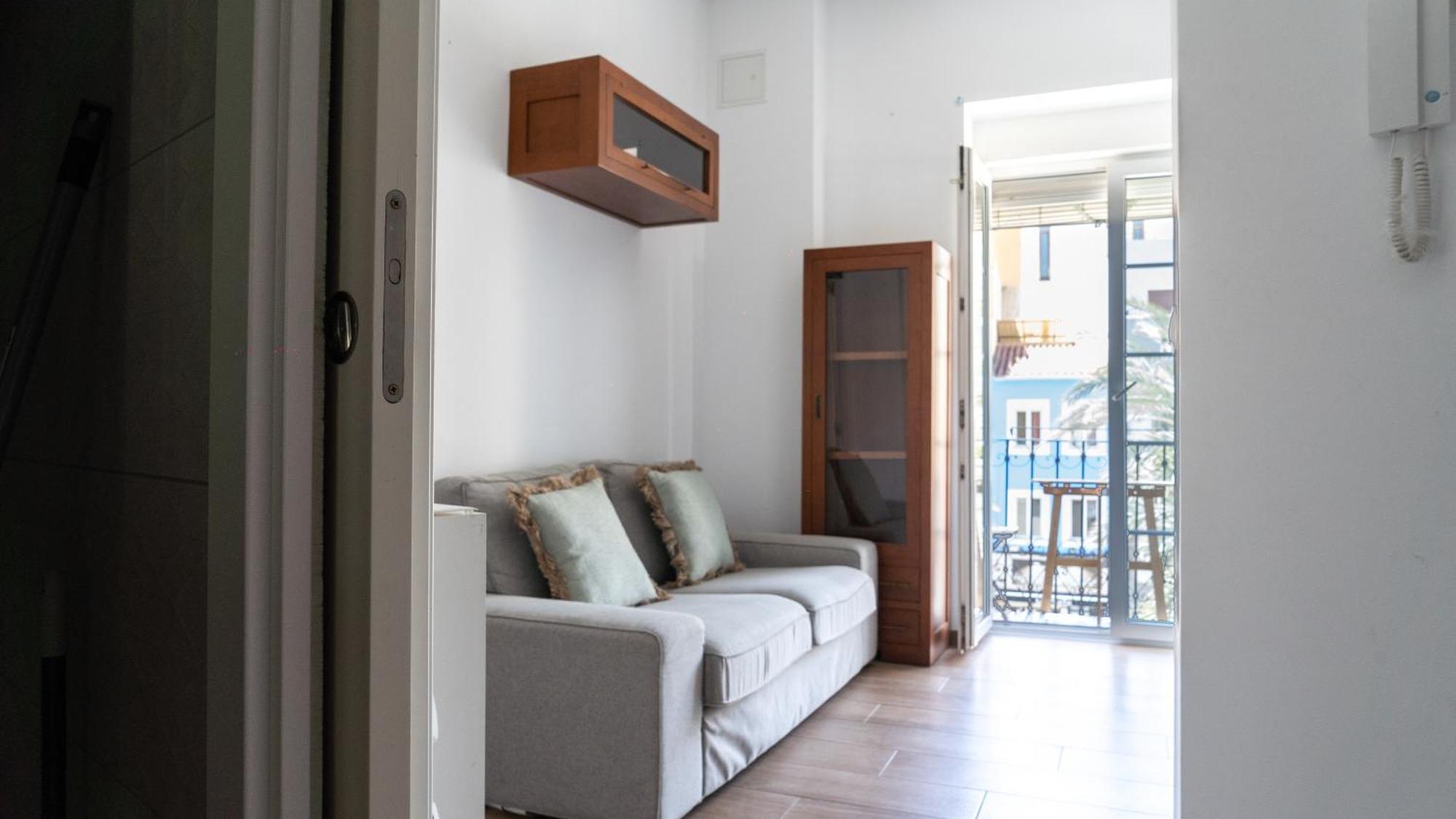 Appartement Edificio Amarillo En El Barrio à Alicante Extérieur photo